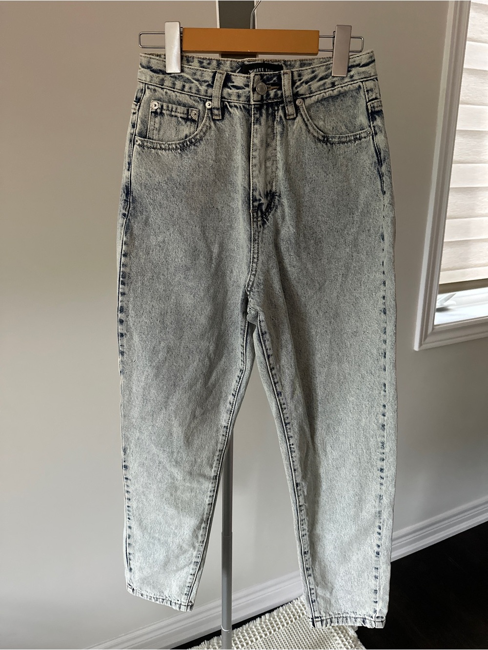 White Fox Boutique Grey Wash Mom Jeans